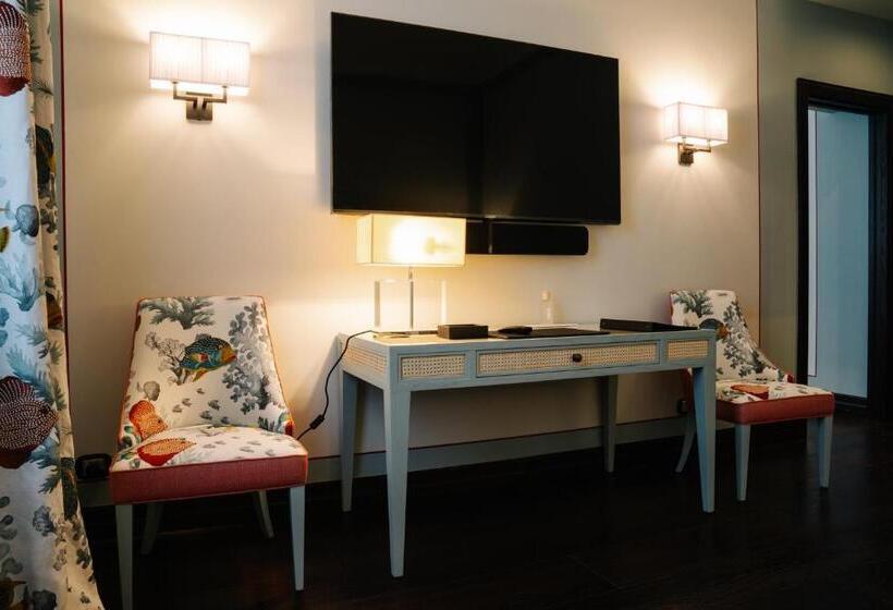 سوئیت با بالکن, Resort Al Forte