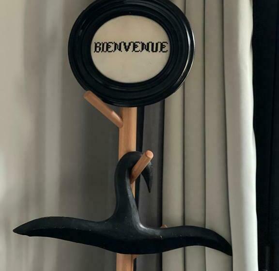 Номер Стандарт Вид на Сад, Ostal 158