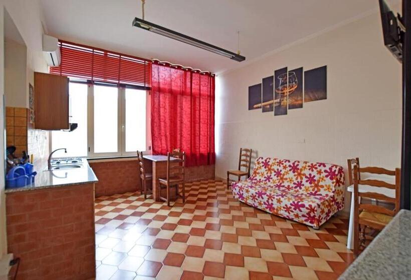 شقة غرفة واحدة, Les Suites Corso Roma