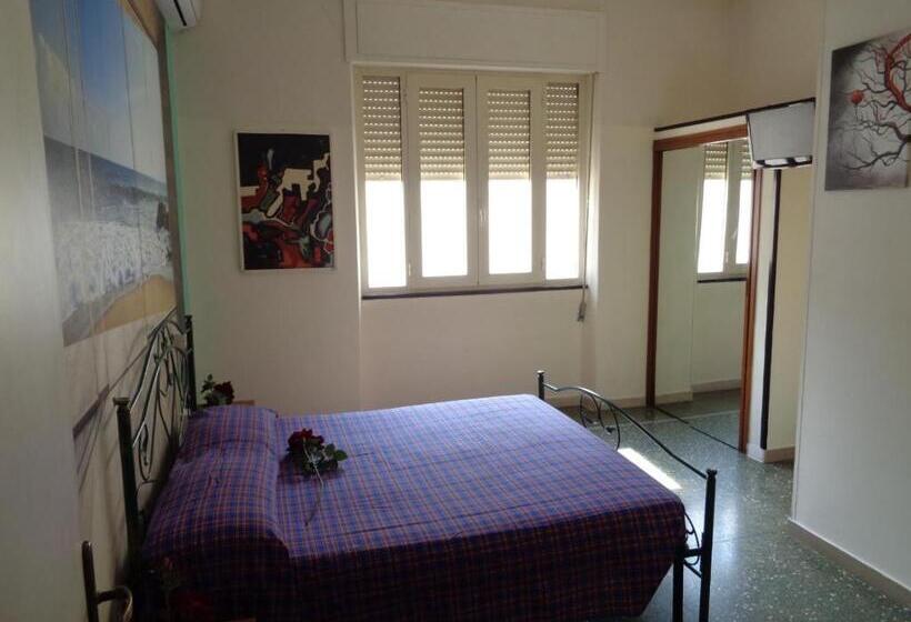 شقة غرفة واحدة, Les Suites Corso Roma