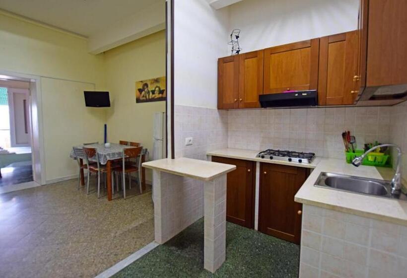 آپارتمان 1 خوابه با بالکن, Les Suites Corso Roma