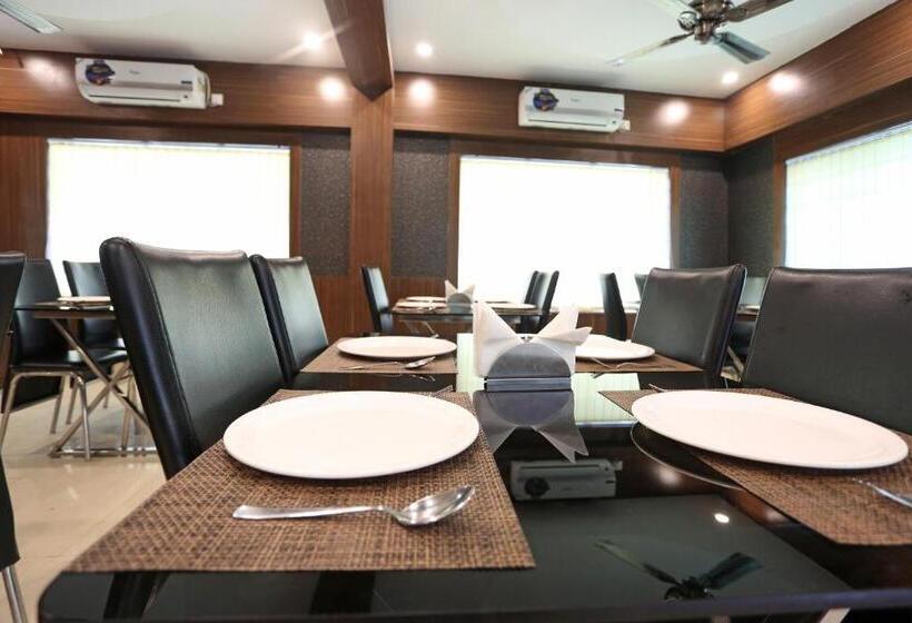 Deluxerum King Size Säng, Railview