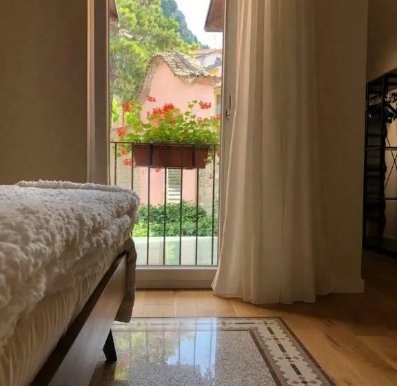 スタンダードルーム, Il Cortile Del Principe