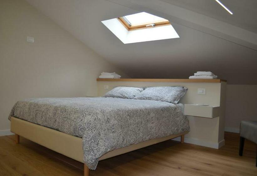 غرفة قياسية مطلة على الجبل, Il Cortile Del Principe