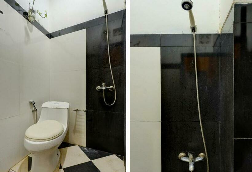 Стандартный Номер Кровать Кинг, Oyo 91363 Lia Stay Syariah