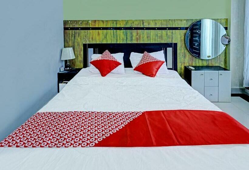 غرفة قياسية سرير كينج, Oyo 91363 Lia Stay Syariah