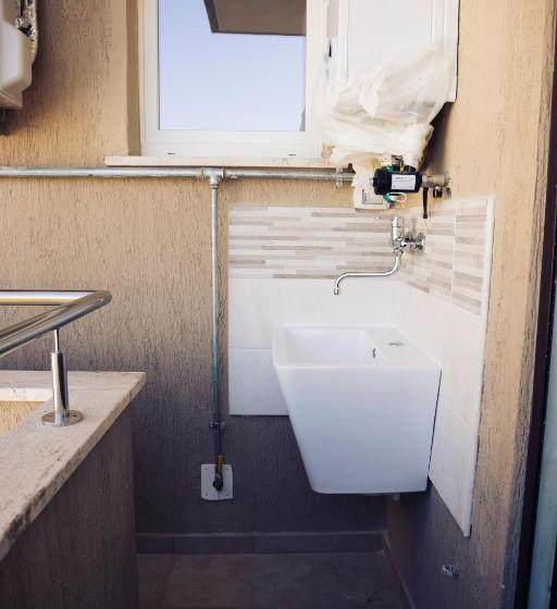 חדר סופריור לשלושה עם נוף לים, Le Stanze Di Nina