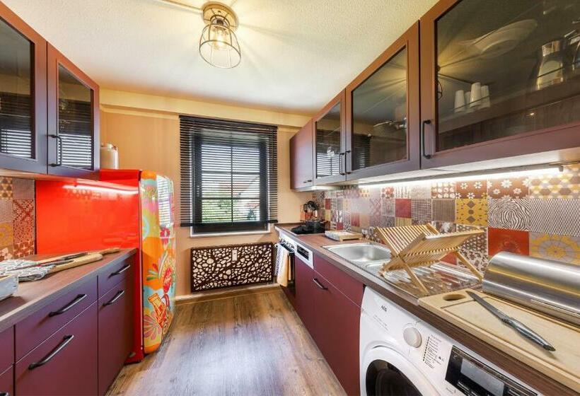 침실 2개 아파트, The Mex   El Sombrero