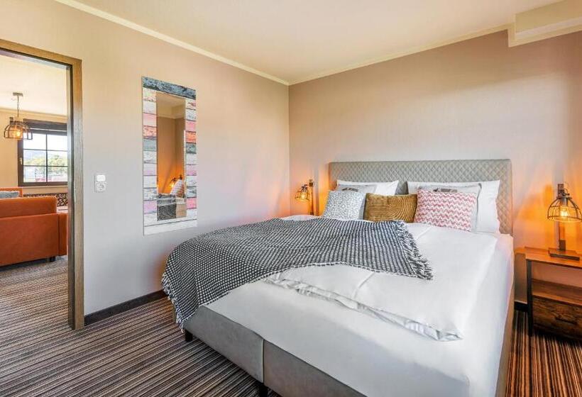 ２ベッドルームアパートメント, The Mex   El Sombrero