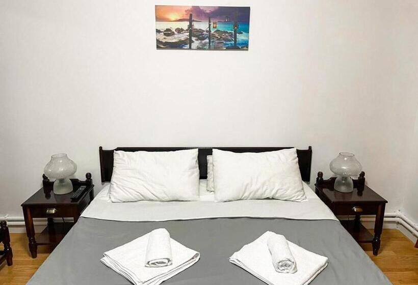 Quarto standard, Vila Macris