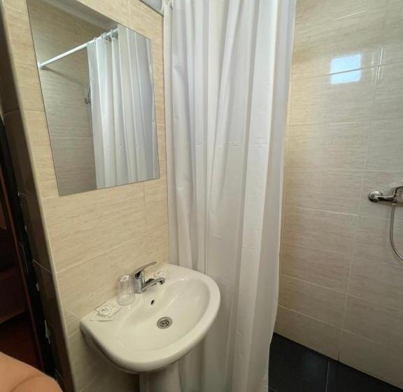 Quarto standard, Vila Macris