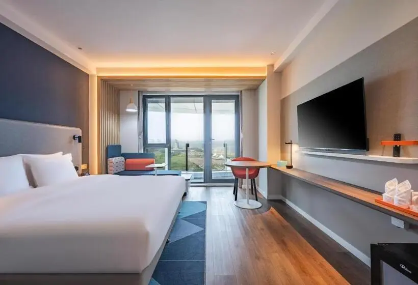 キングサイズベッドのスタンダードルーム, Holiday Inn Express Huludao Seaview By Ihg