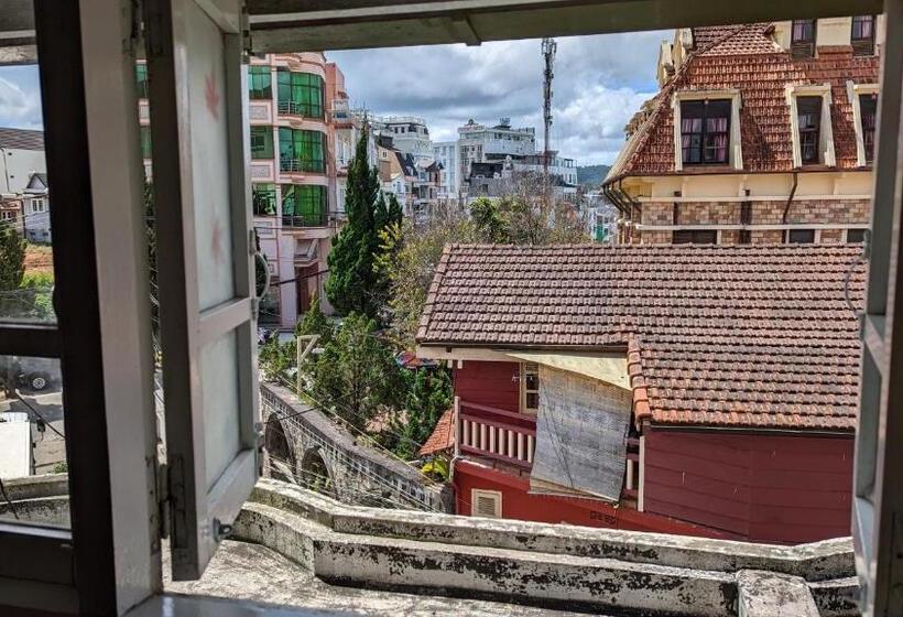 سوئیت جونیور خانوادگی, Wasabi House Homestay Bên Chợ đà Lạt