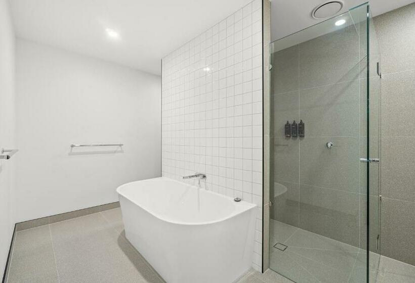 带大床的复式套间, Mercure Pakenham
