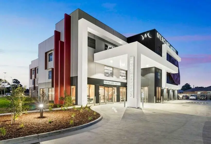 キングサイズベッドのデラックススイート, Mercure Pakenham