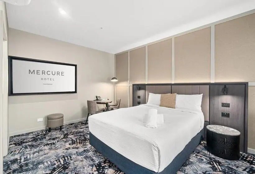 プレステージルーム, Mercure Pakenham