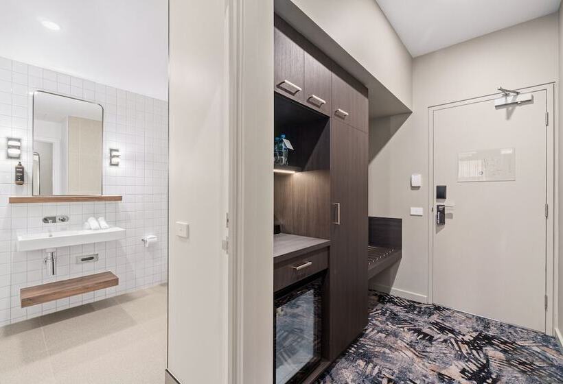 프레스티지 룸, Mercure Pakenham