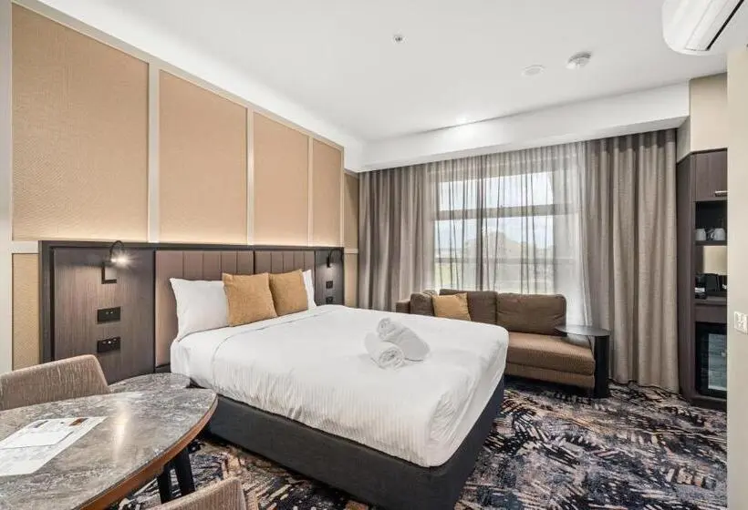 キングサイズベッドのデラックスルーム, Mercure Pakenham