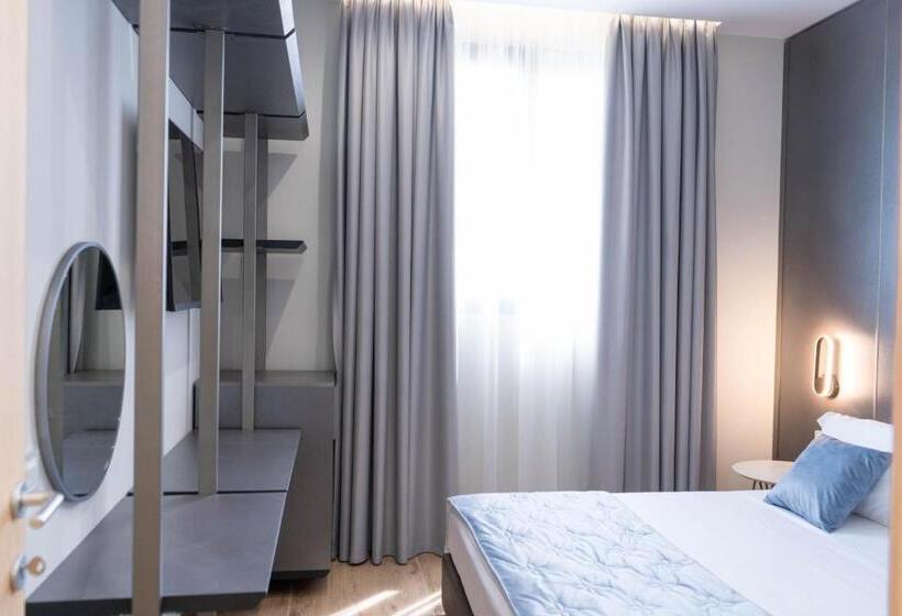 סוויטה דלוקס, Patio