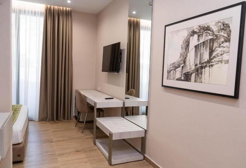 חדר משפתחתי סופריור, Patio