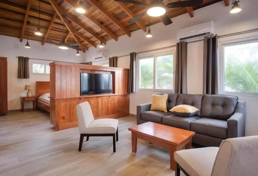 بانگلوی لوکس, Ceiba Beach Resort