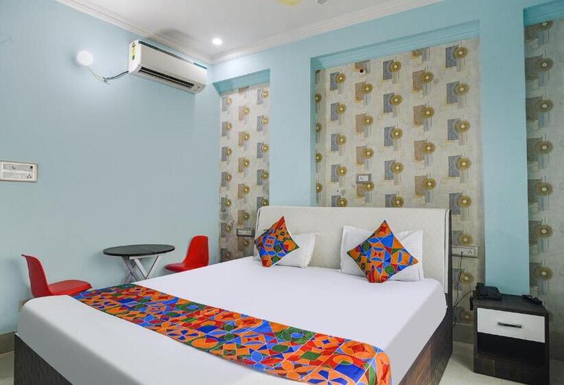 اتاق لوکس, Fabhotel Raj Niwas