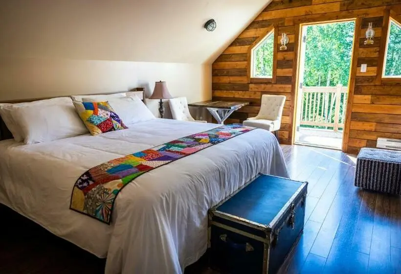 キングサイズベッドのスタンダードルーム, Upper Humber Settlement A Farmstay B&b