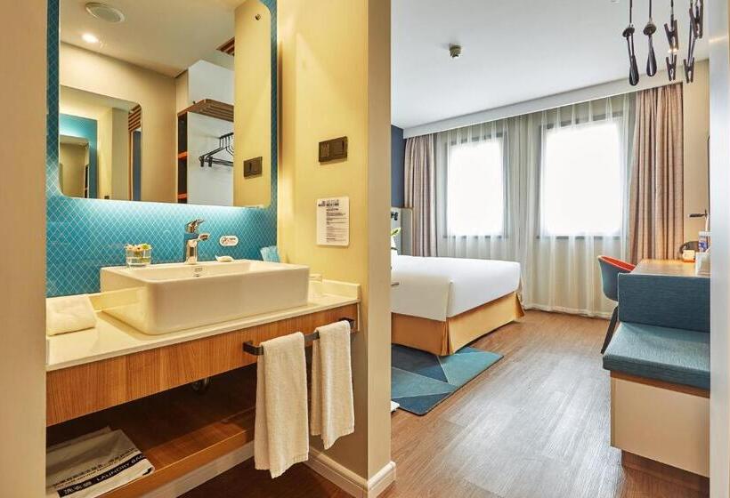 Стандартный Номер Кровать Кинг, Holiday Inn Express Nanjing Xuanwu Lake, An Ihg