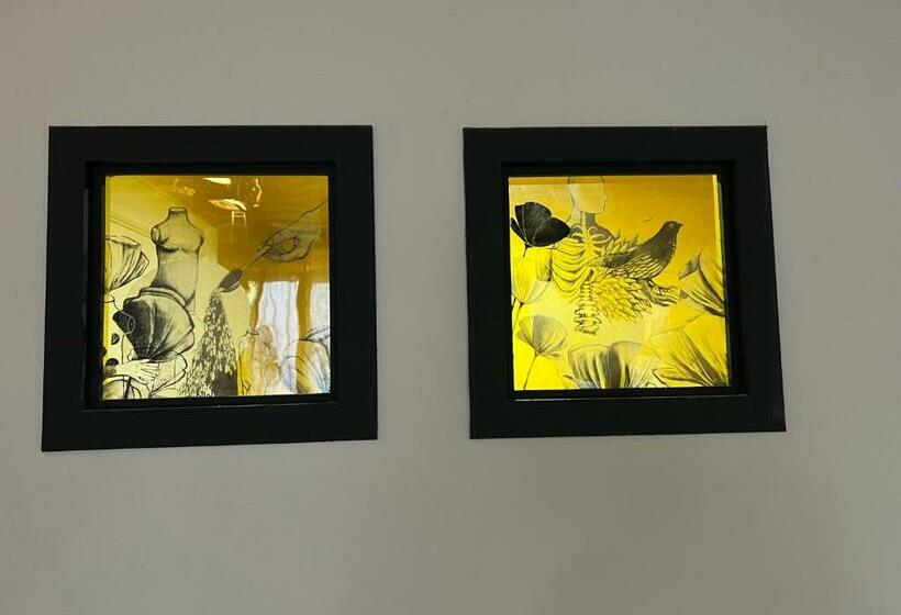 Номер Стандарт, Le Regardeur