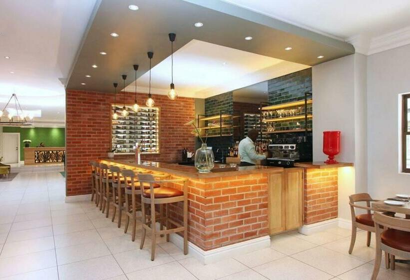 스탠다드 스튜디오, Best Luxurious Studio, City Center, 24 Hrs Power