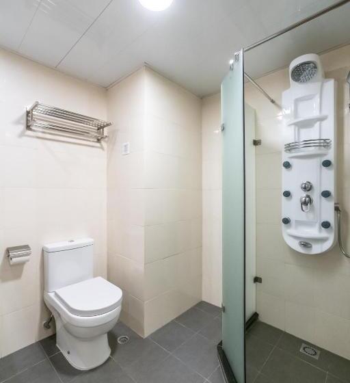 اتاق خانوادگی, Metacity Living