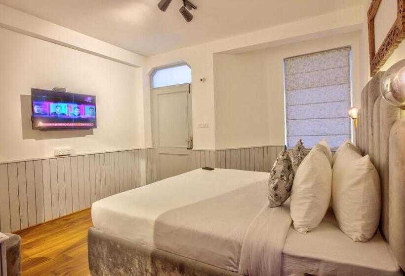 غرفة ديلوكس, Paradisethe White House Cafe