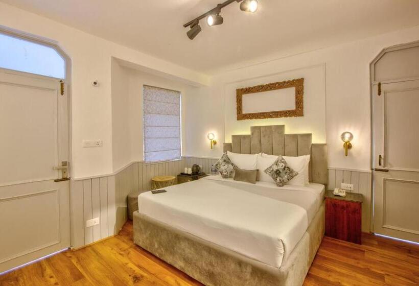 غرفة ديلوكس, Paradisethe White House Cafe