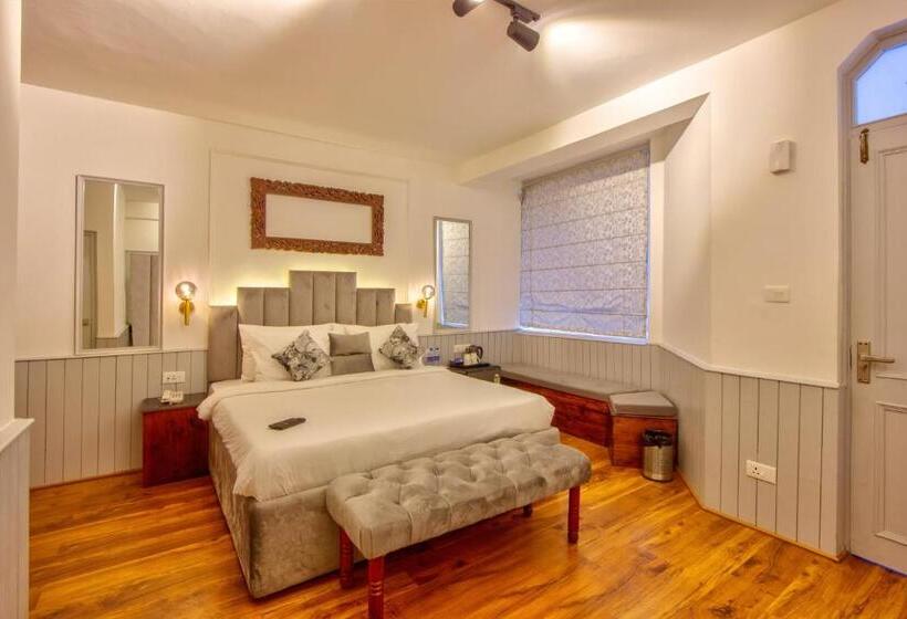 غرفة ديلوكس, Paradisethe White House Cafe