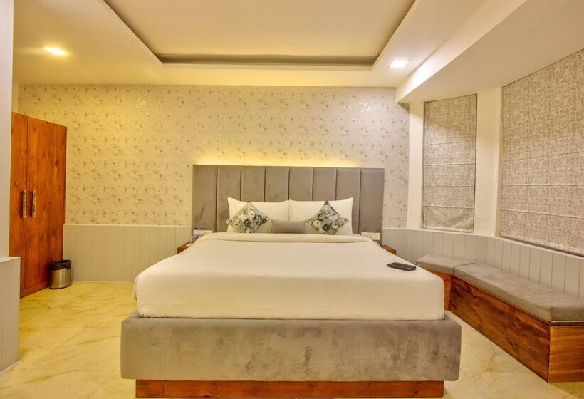 غرفة قياسية, Paradisethe White House Cafe