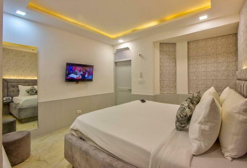 غرفة قياسية, Paradisethe White House Cafe