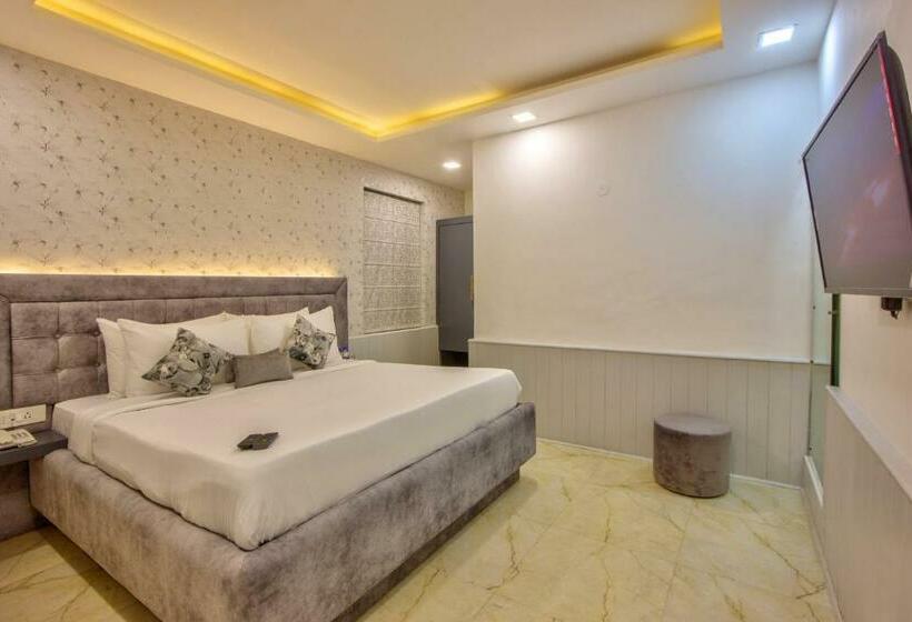 غرفة قياسية, Paradisethe White House Cafe