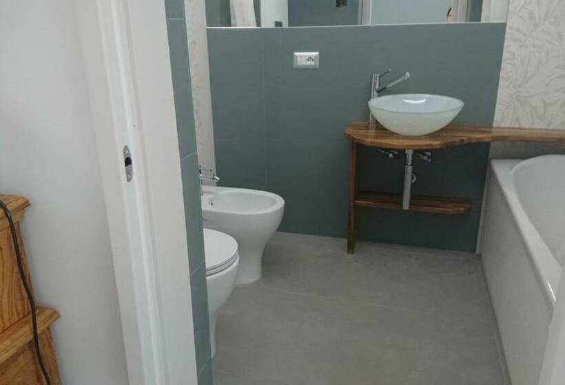 デラックスルーム, Artemare B&b