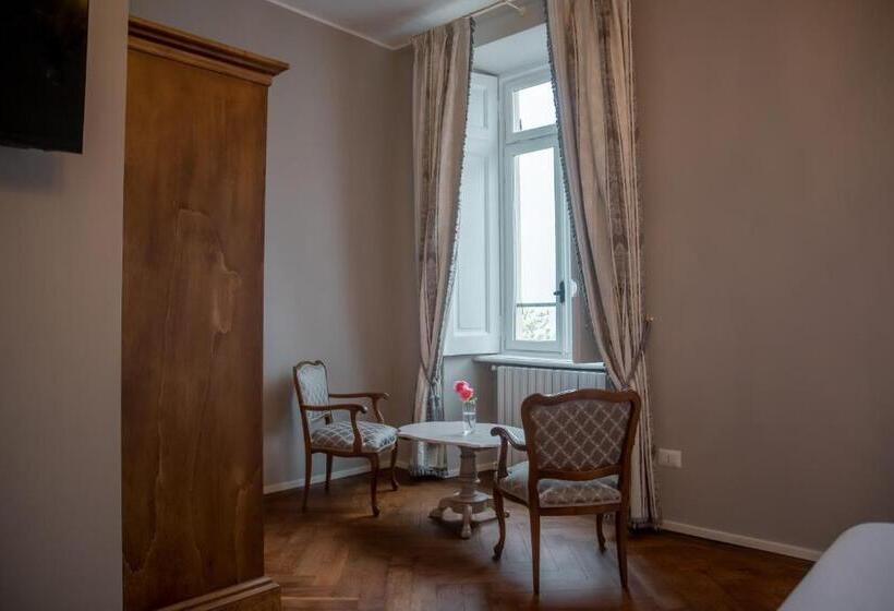 Quarto Deluxe com Sacada, Ca Meison