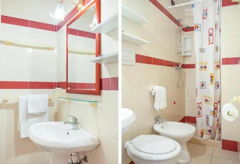 Camera Familiare, Residence Atenaion