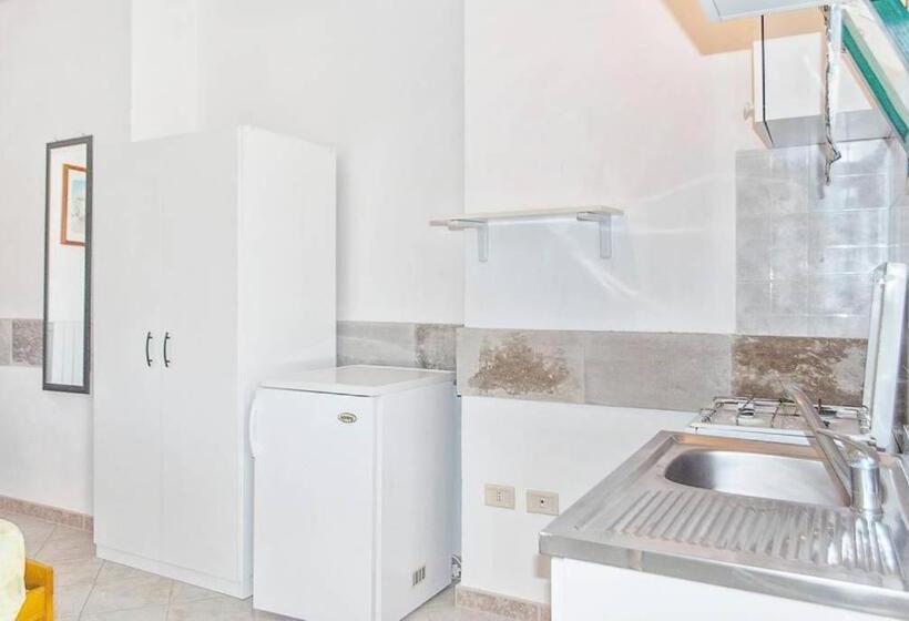 Семейный Номер, Residence Atenaion