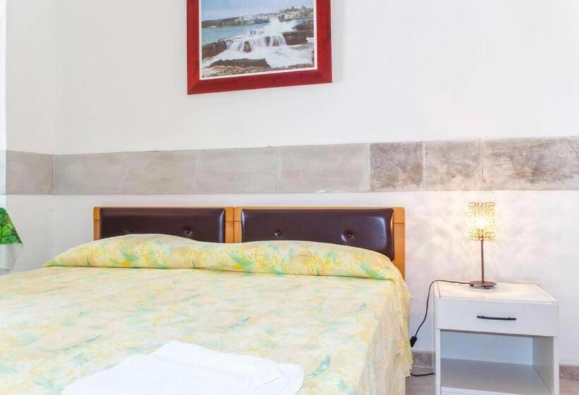 Camera Familiare, Residence Atenaion