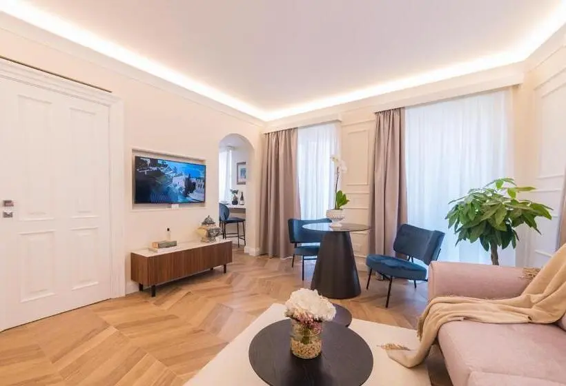 バルコニー付き1ベッドルームアパートメント, Naxi Suites