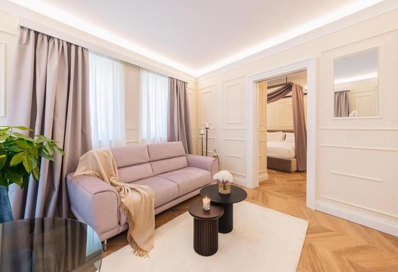 Апартаменты 1 Спальня с Балконом, Naxi Suites