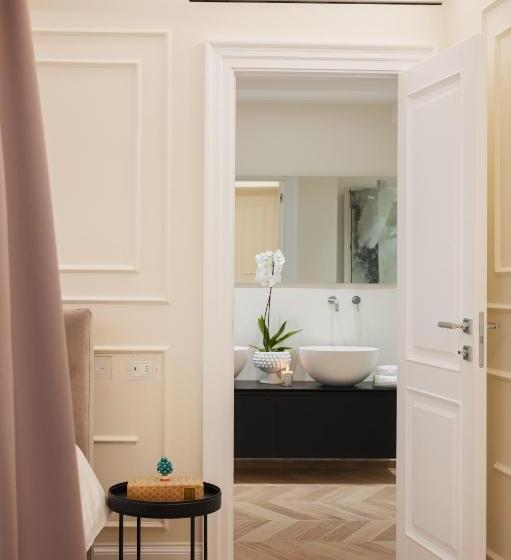 Апартаменты 1 Спальня с Балконом, Naxi Suites