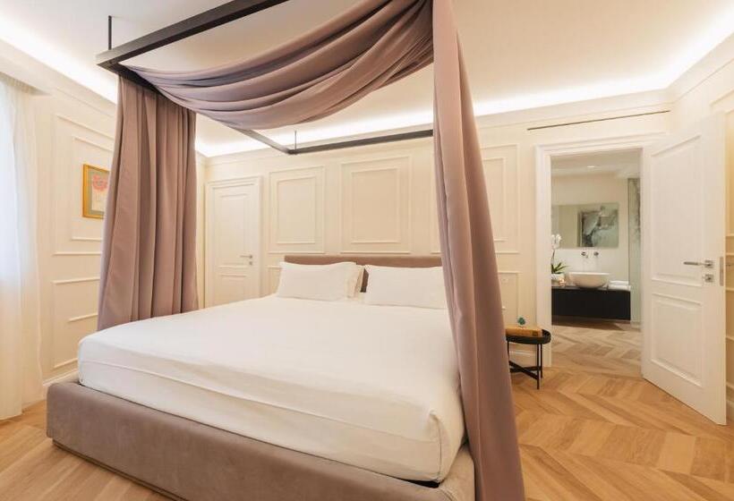 Апартаменты 1 Спальня с Балконом, Naxi Suites