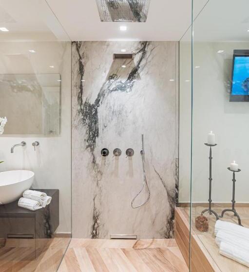 Апартаменты 1 Спальня с Балконом, Naxi Suites