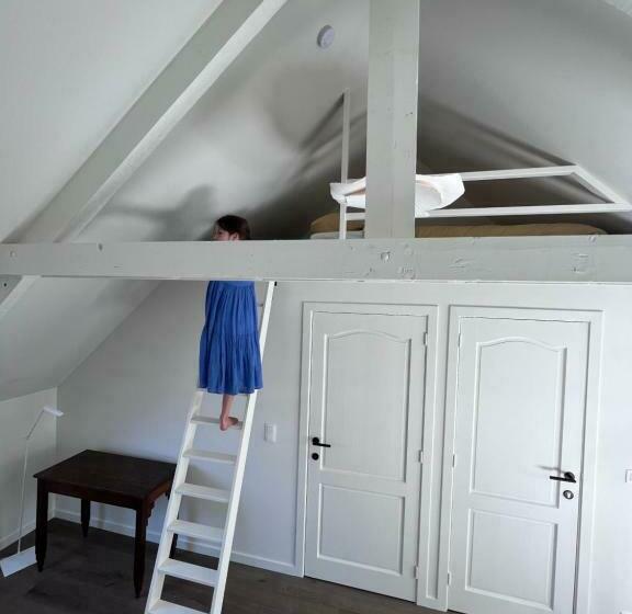 디럭스 룸, Maison Georges