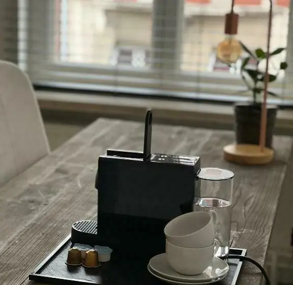 デラックスルーム, Maison Georges