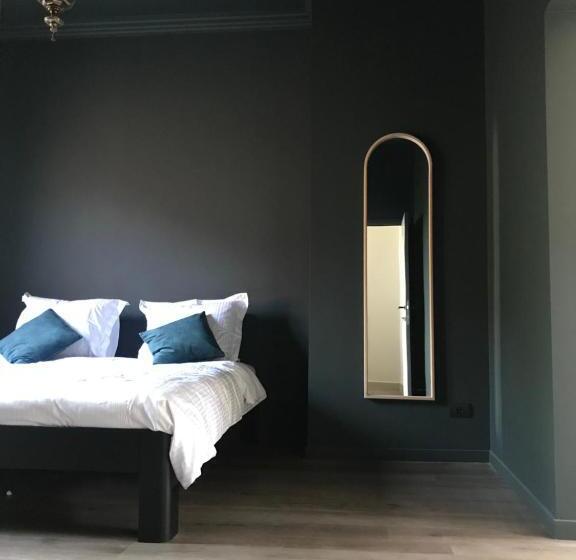 디럭스 룸, Maison Georges